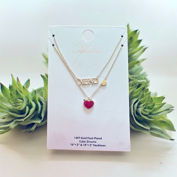 - XOXO necklace - Picture 1 of 2